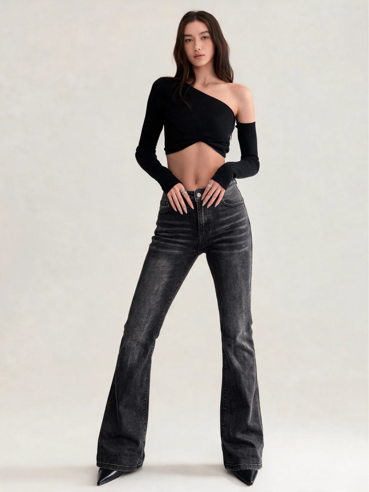 Marlowe | Women's Washed Black Flare Jeans | Button Zip Fly Slanted Pockets for Everyday Wear
