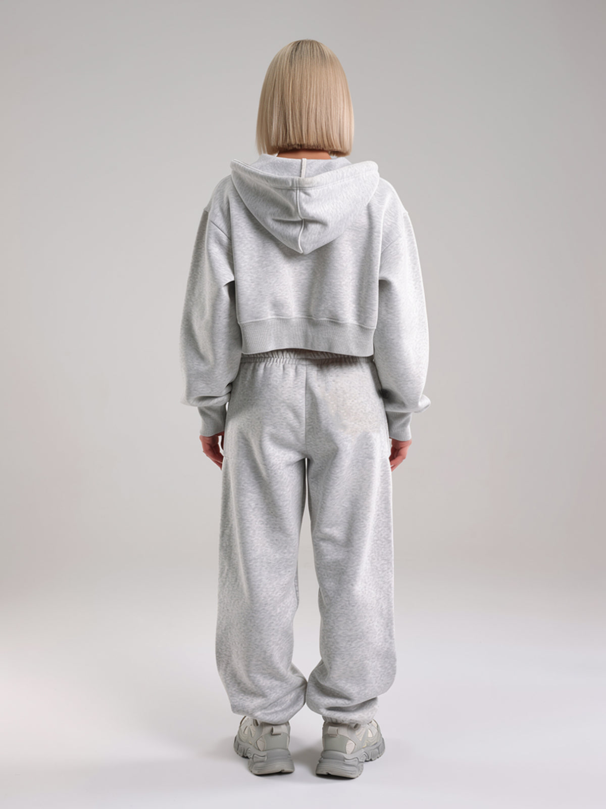 Aubrey | Women's Heather Gray Sweatsuit Set | Zip Front Hoodie Drawstring Joggers for Everyday Wear