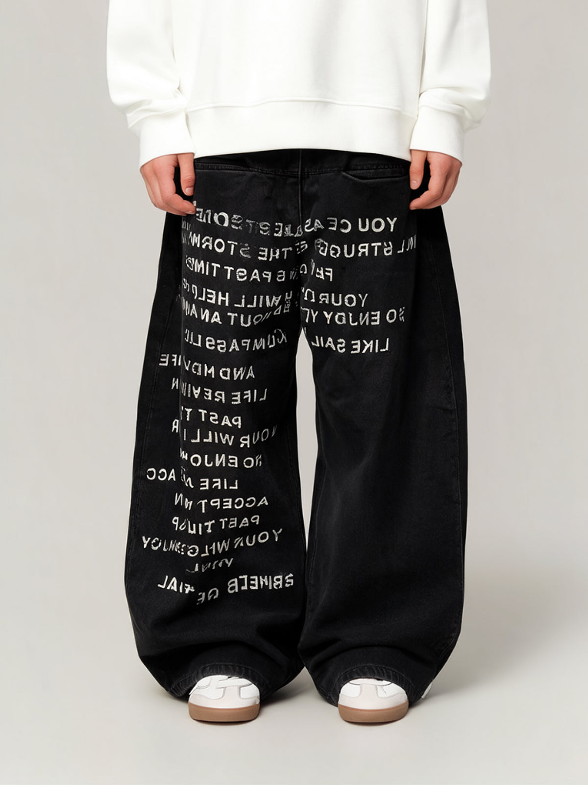 Quinn | Men's Letter Print Baggy Jeans | Wide Leg Belt Loops Full Length for Everyday Wear